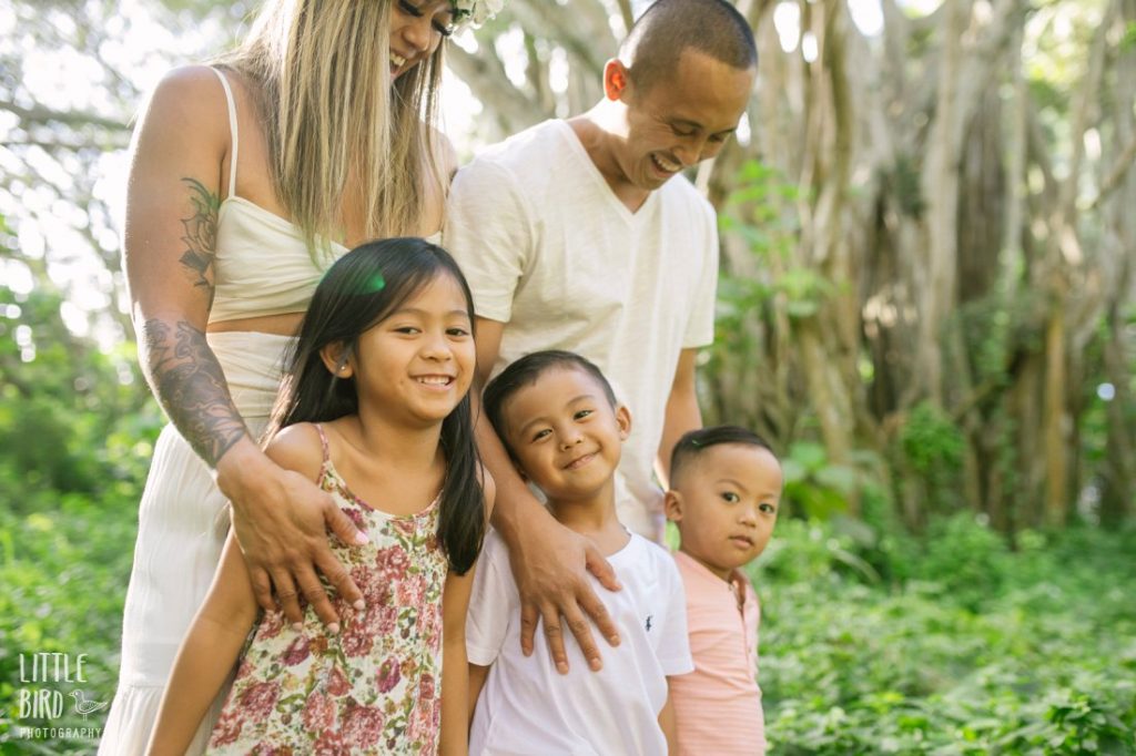 North Shore Family Photo Session in a hawaiian rainforest 