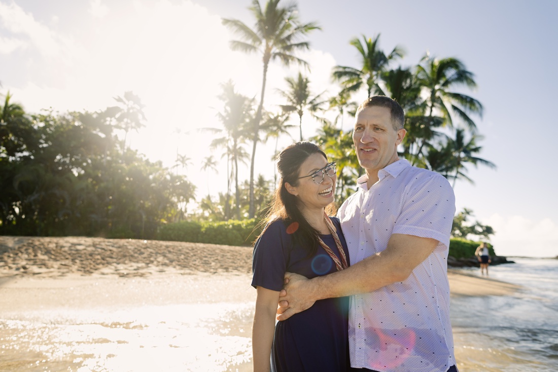 portrait of a couple at koolina lagoon in oahu