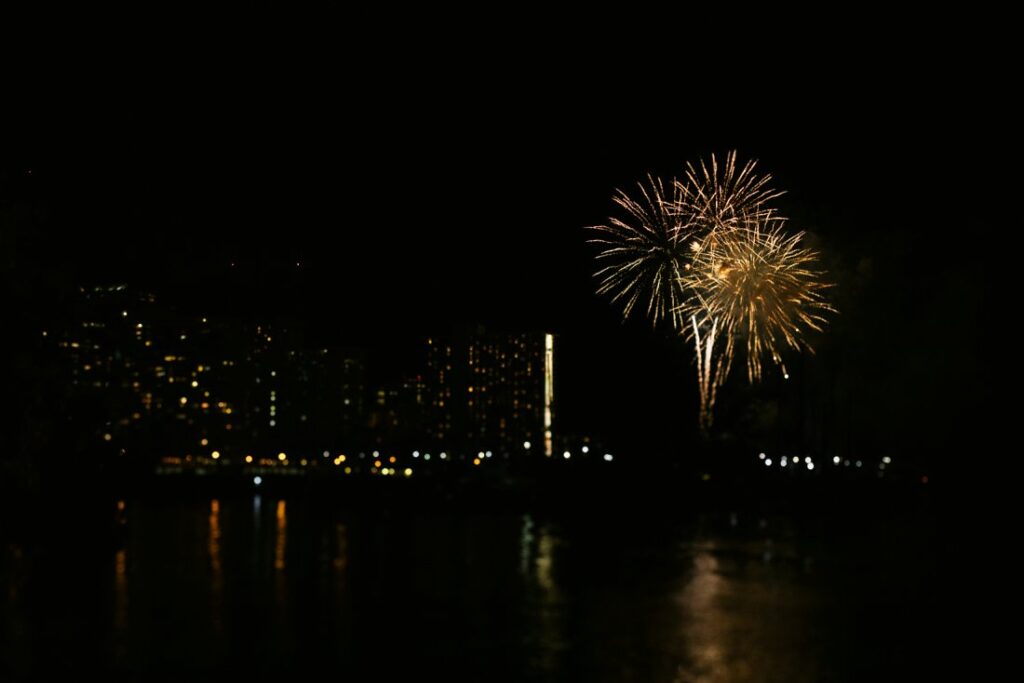 fireworks over waikiki viewed from ala moana beach park