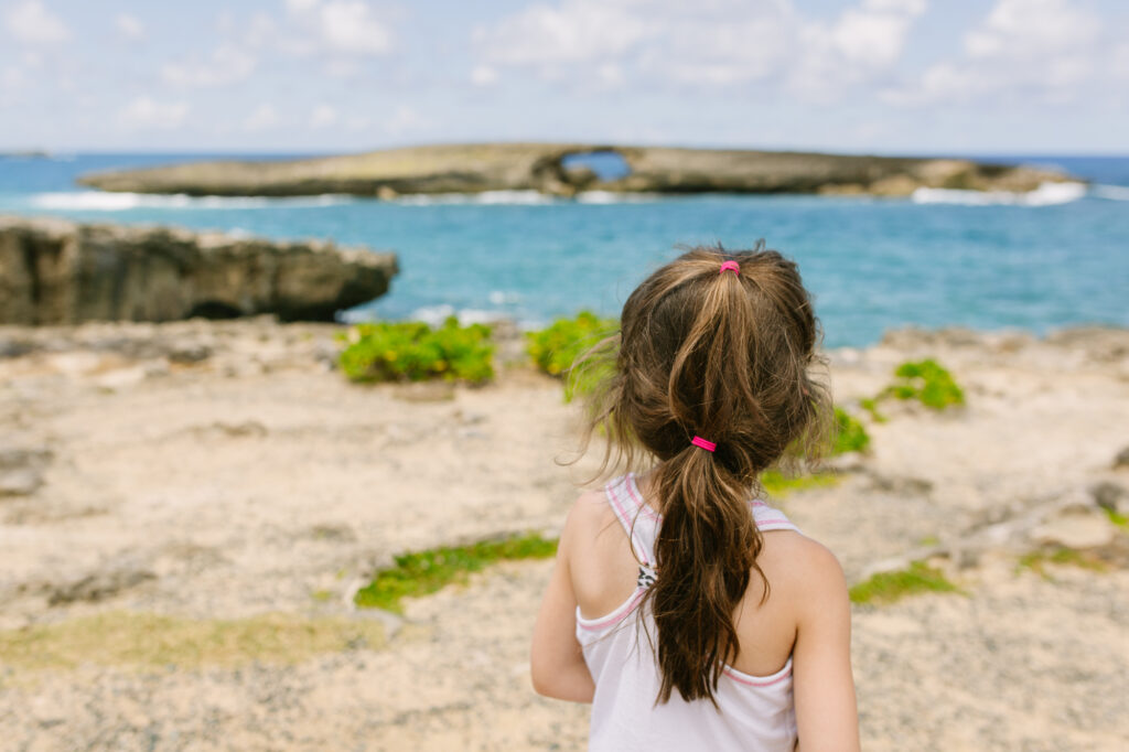 hole in the rock at laie point